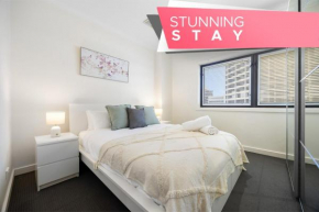 Highlife on Grenfell - 3BR, Wifi, Workspace